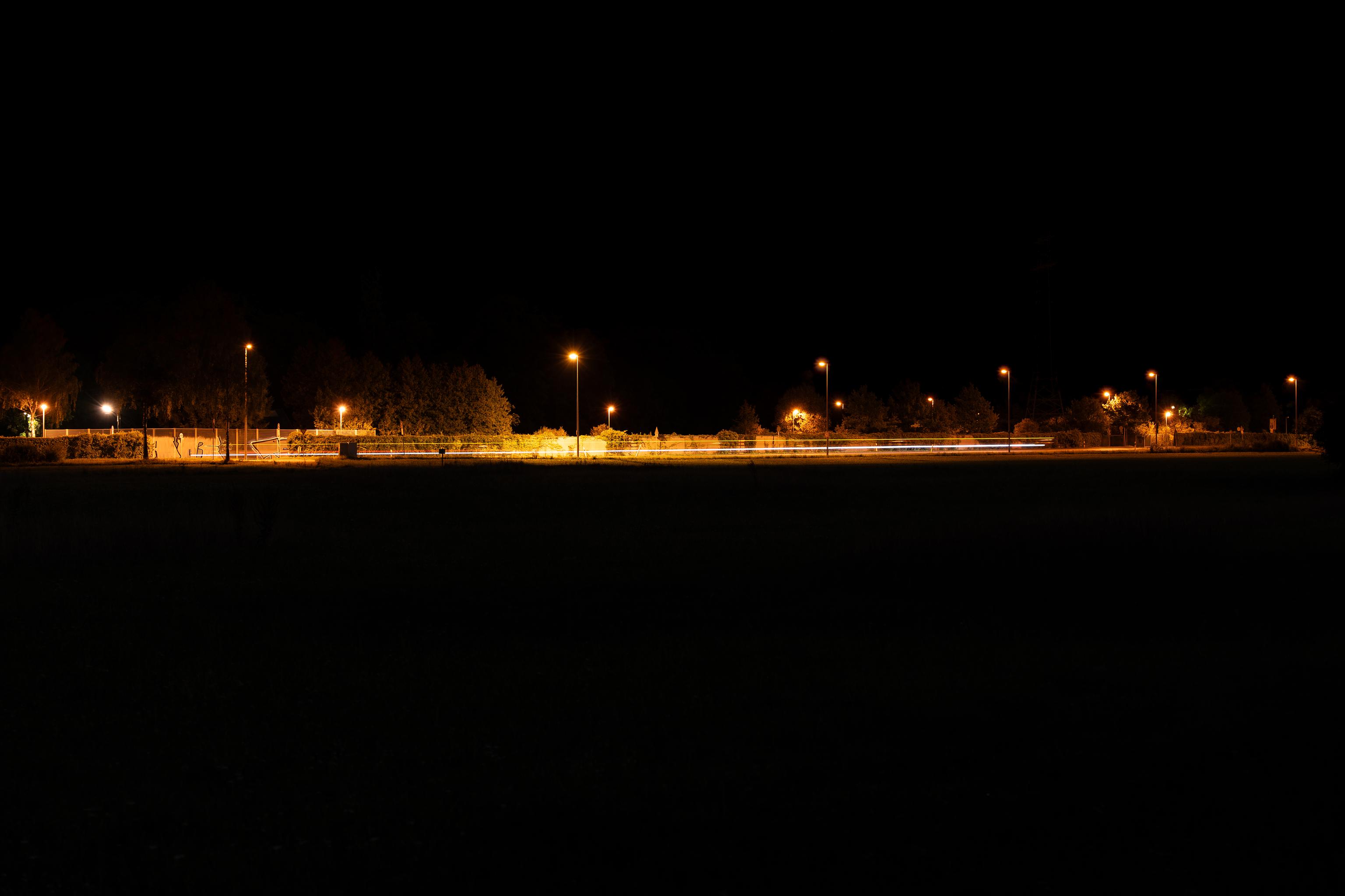 000090-car-down-a-street